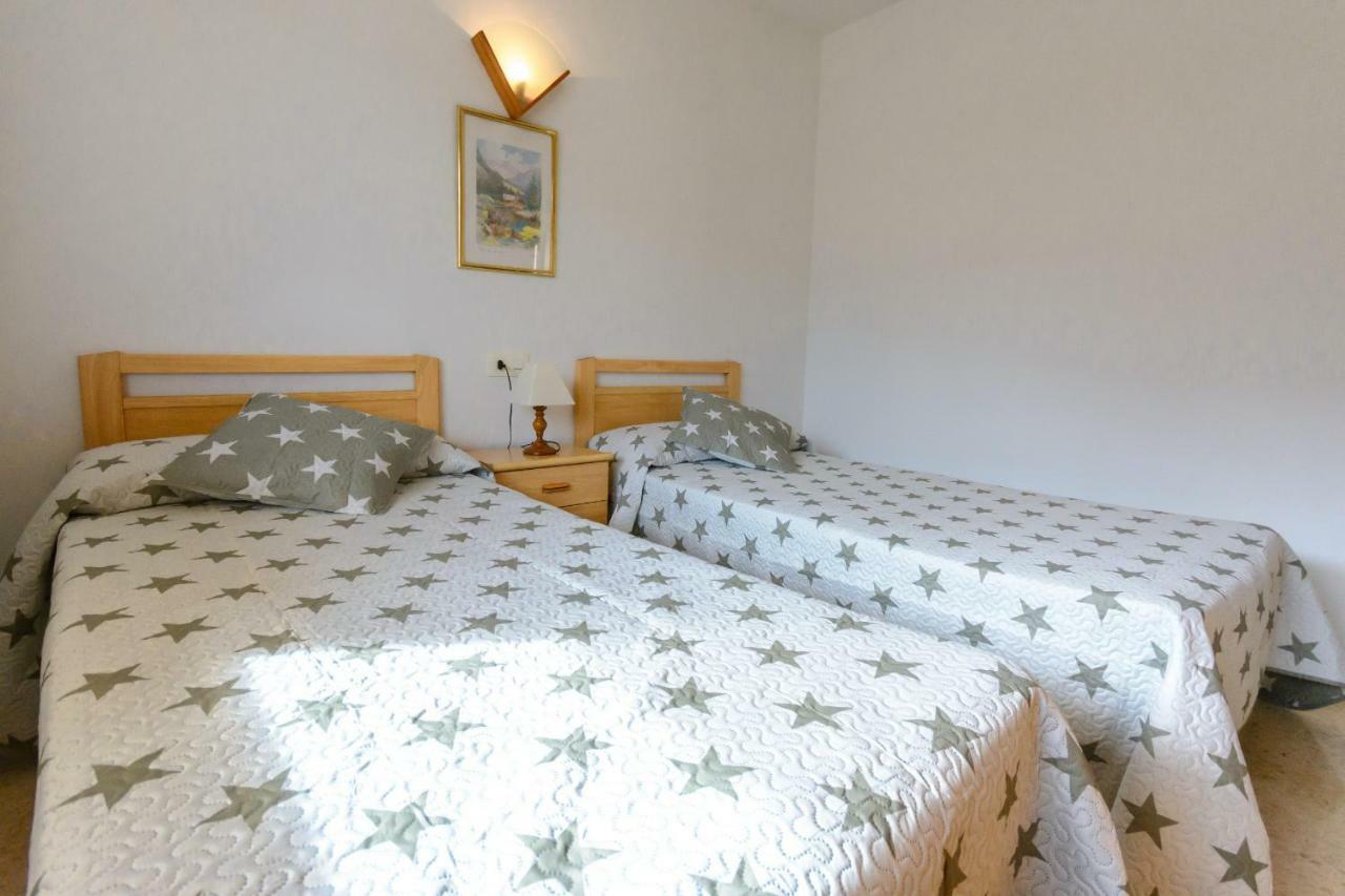 Sant Jordi Zeus Basic Apartment Salou Exterior photo